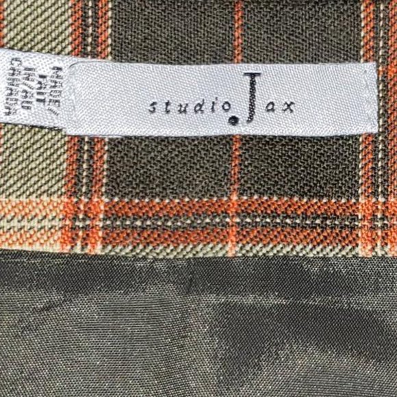 NWT "MADE IN CANADA "wool plaid asymetrical fringed wrap skirt small 6 - Picture 6 of 13